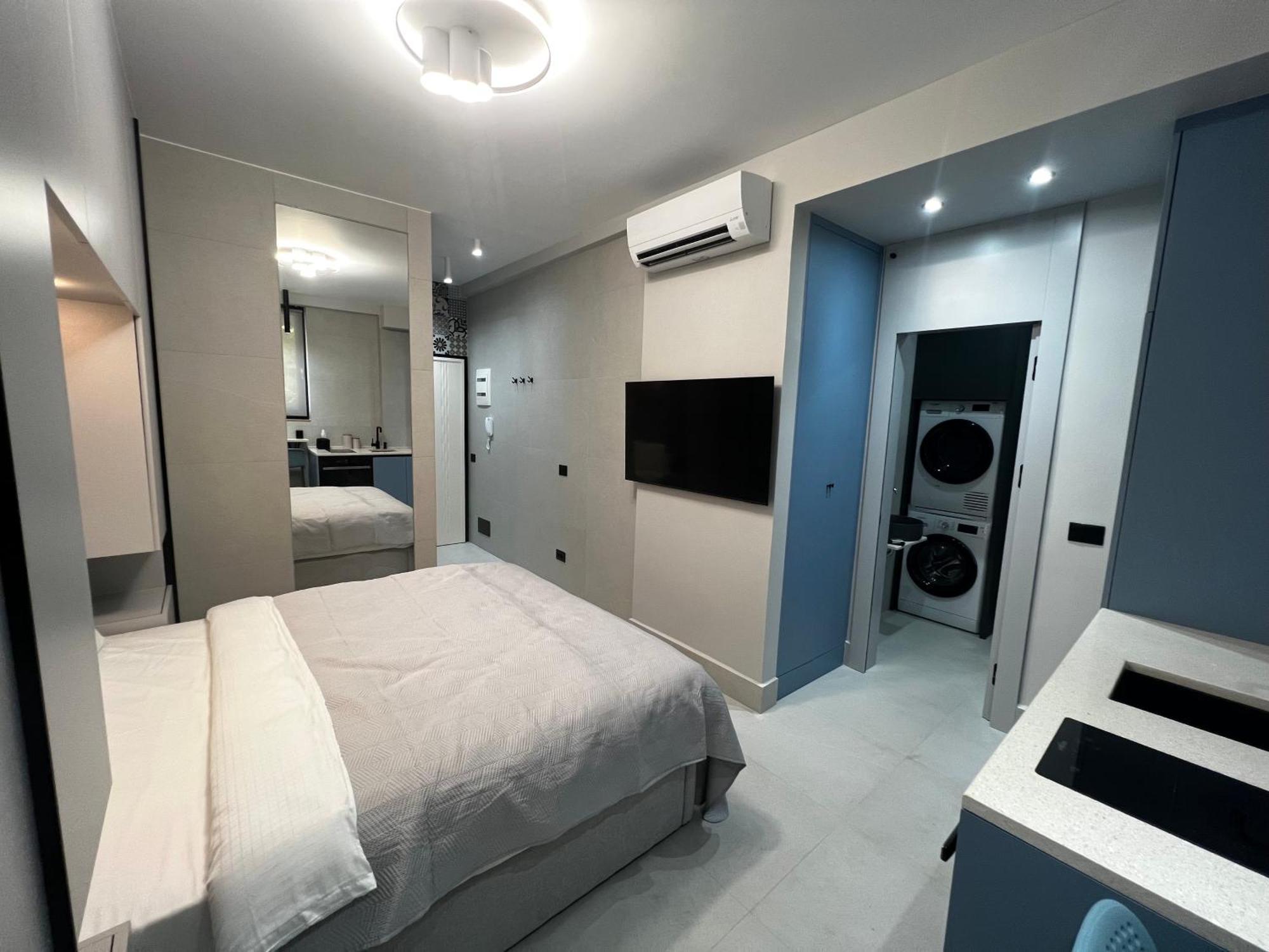 Golden Beach Suites Sarandë Buitenkant foto