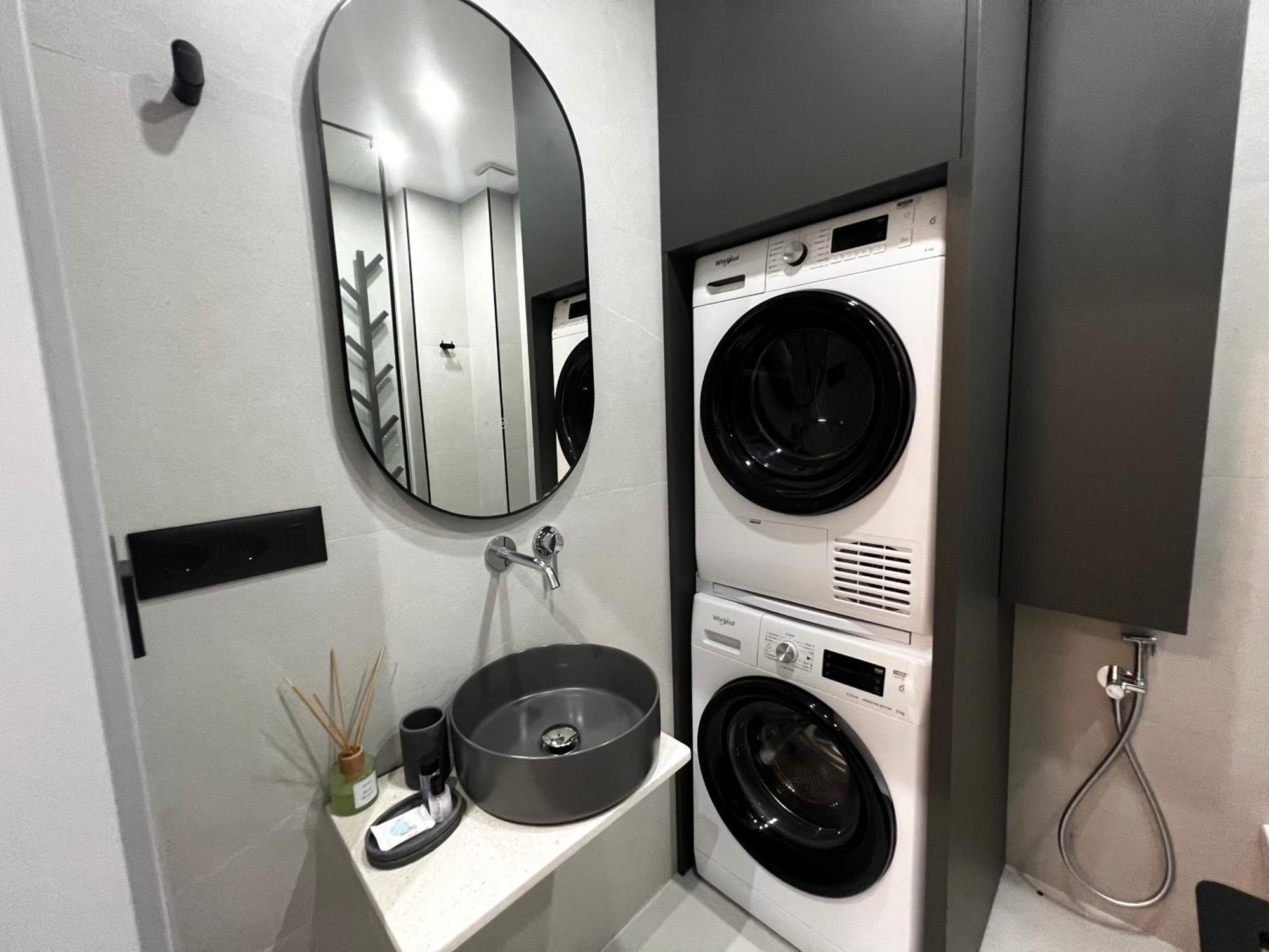 Golden Beach Suites Sarandë Buitenkant foto