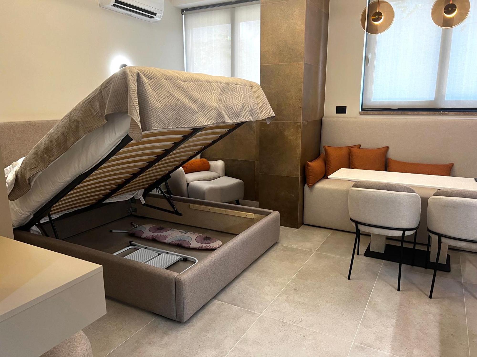 Golden Beach Suites Sarandë Buitenkant foto