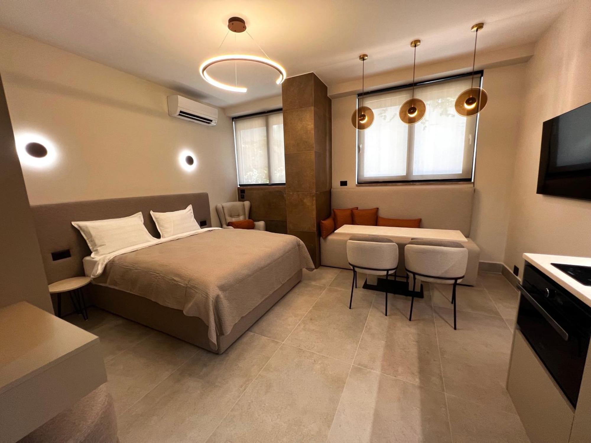 Golden Beach Suites Sarandë Buitenkant foto